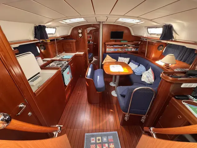 Beneteau Oceanis 411