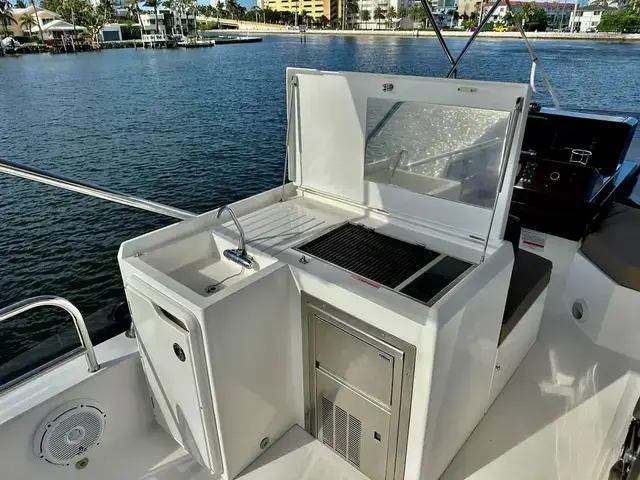 Galeon 500 Fly