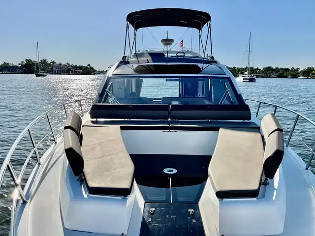 Galeon 470 Sky