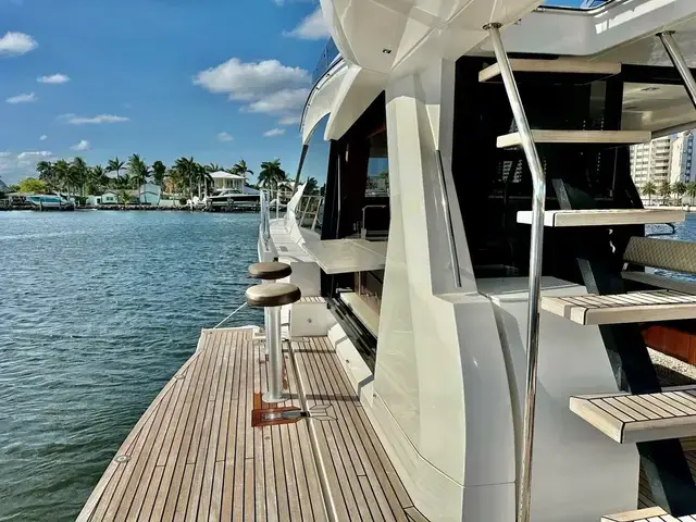 Galeon 500 Fly