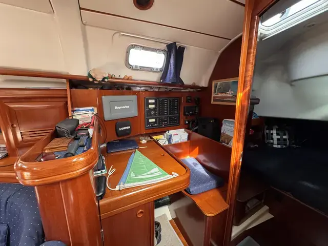 Beneteau Oceanis 411