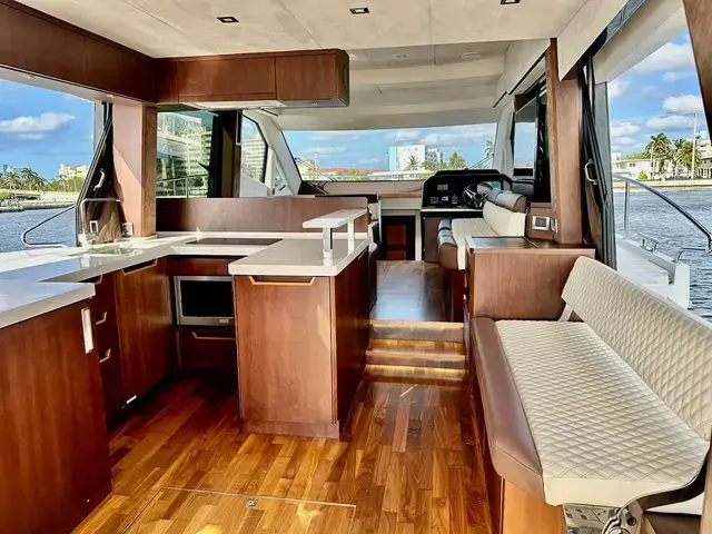 Galeon 500 Fly