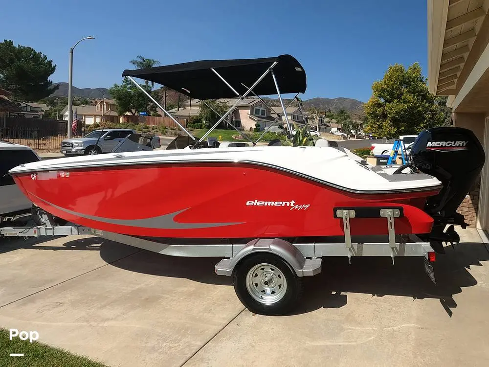 2023 Bayliner m 19