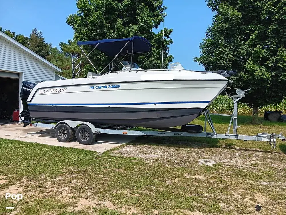 2002 Glacier Bay 2260 canyon runner