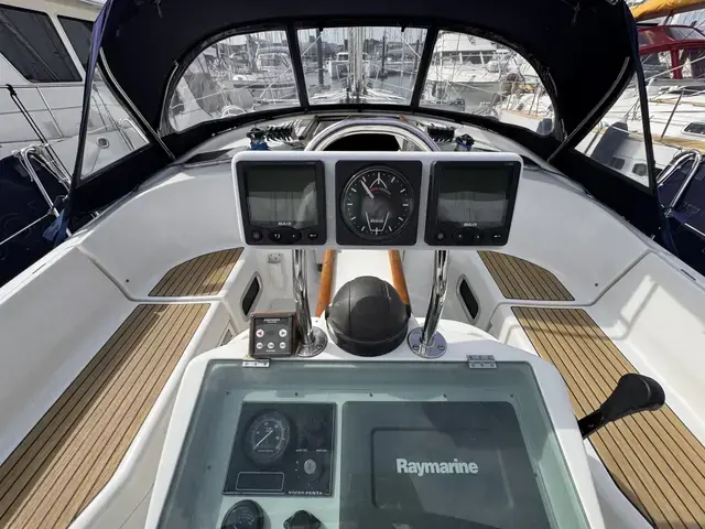 Beneteau Oceanis 411