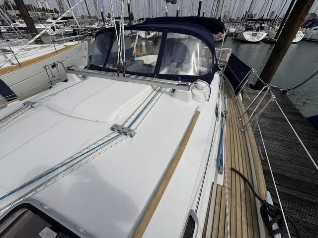 Beneteau Oceanis 411