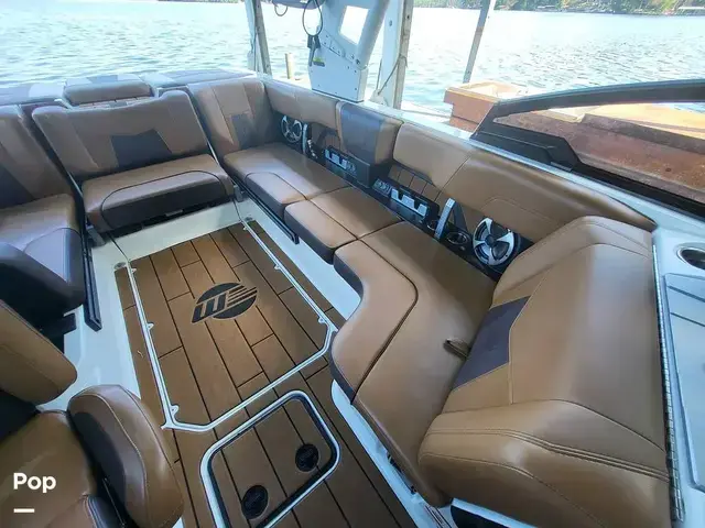 Malibu Wakesetter 23 MXZ