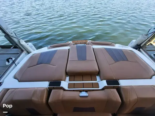 Malibu Wakesetter 23 MXZ