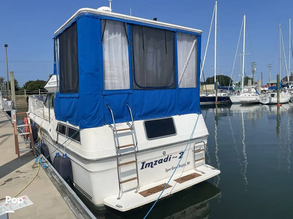 1987 Sea Ray 360 aft cabin