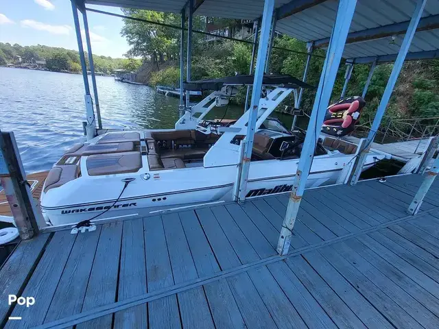 Malibu Wakesetter 23 MXZ