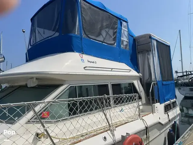 Sea Ray 360 Aft Cabin