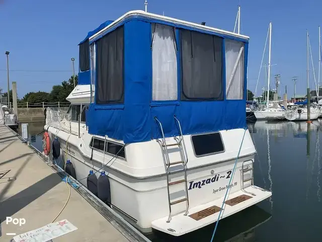 Sea Ray 360 Aft Cabin