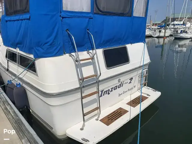 Sea Ray 360 Aft Cabin