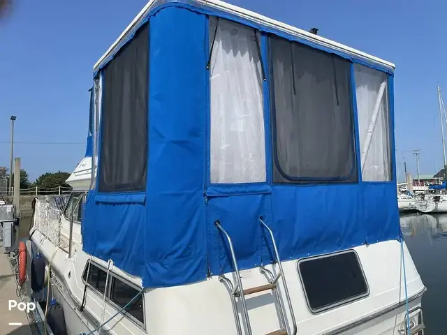 Sea Ray 360 Aft Cabin