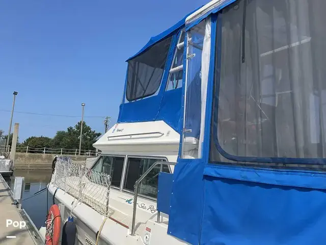 Sea Ray 360 Aft Cabin