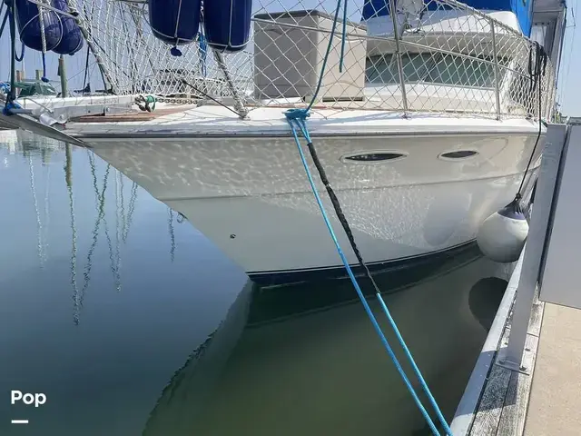 Sea Ray 360 Aft Cabin