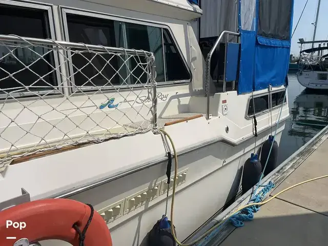 Sea Ray 360 Aft Cabin