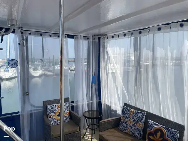 Sea Ray 360 Aft Cabin