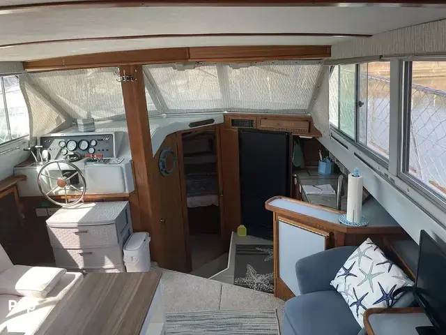 Sea Ray 360 Aft Cabin