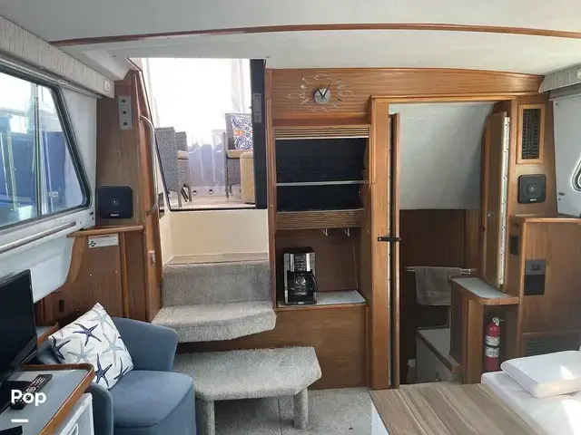 Sea Ray 360 Aft Cabin