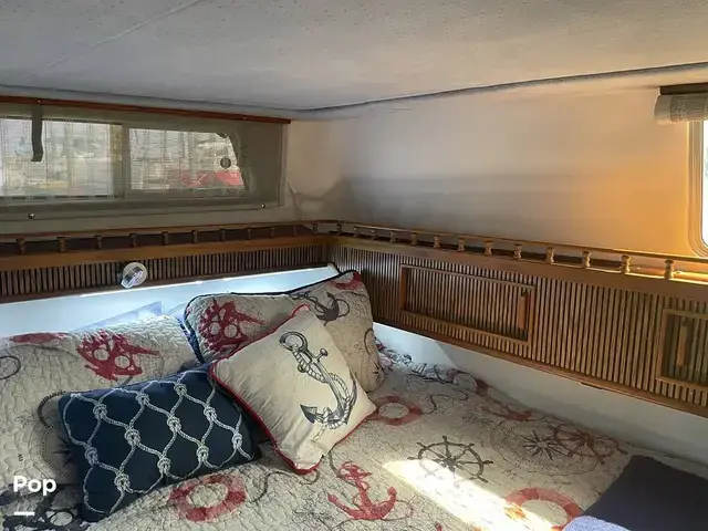 Sea Ray 360 Aft Cabin