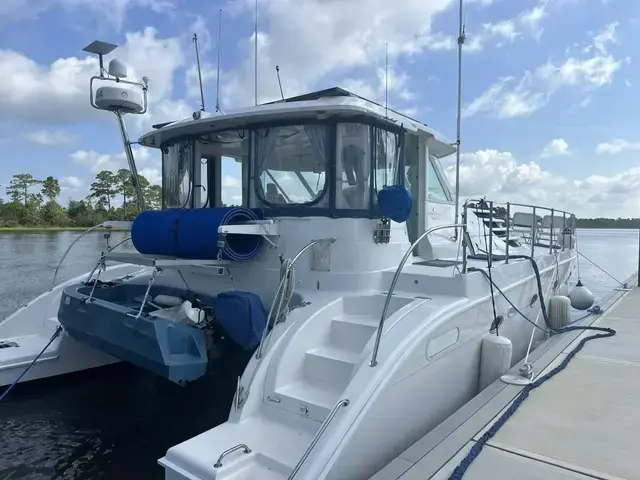 Manta 44 PowerCat