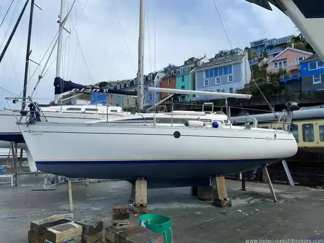 Beneteau First 285