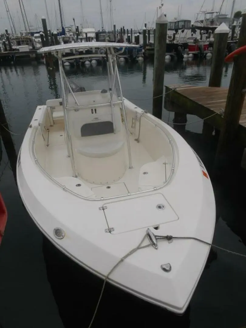 2023 Cobia Boats 240 cc