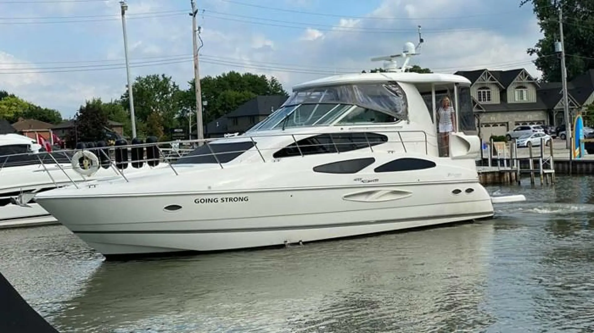 2007 Cruisers 455 express