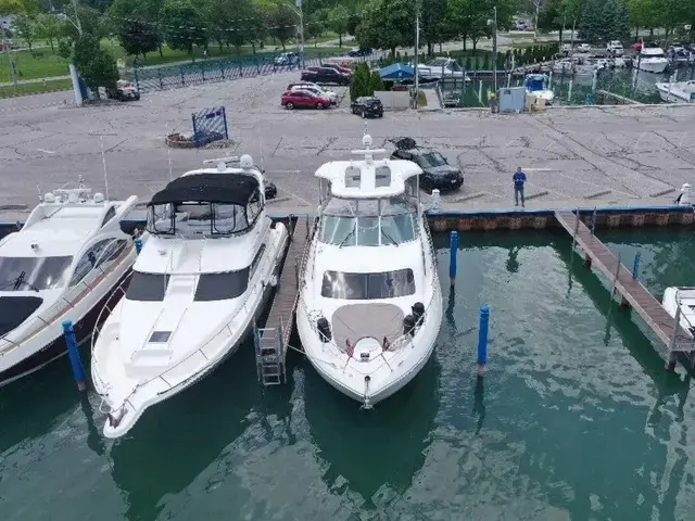 Cruisers Yachts 455 Express