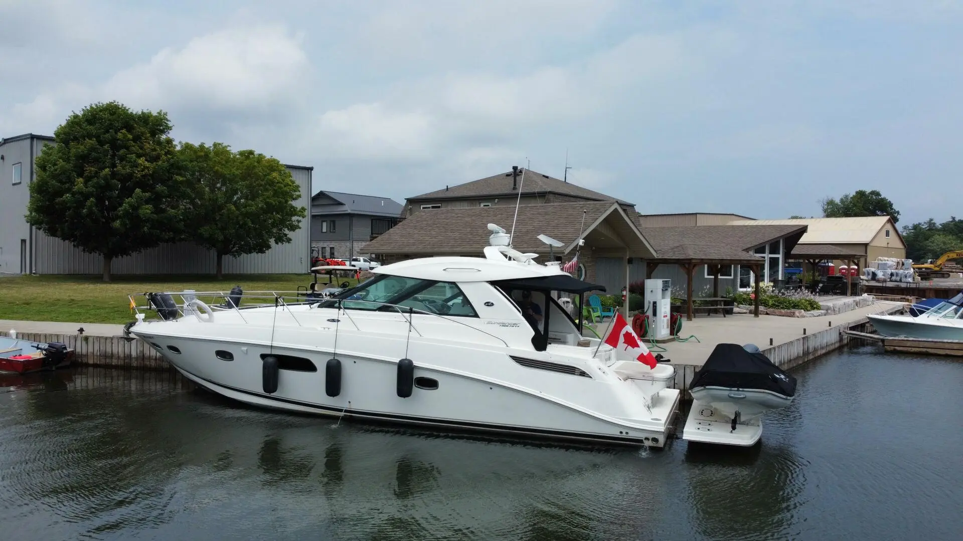 2012 Sea Ray sundancer 450