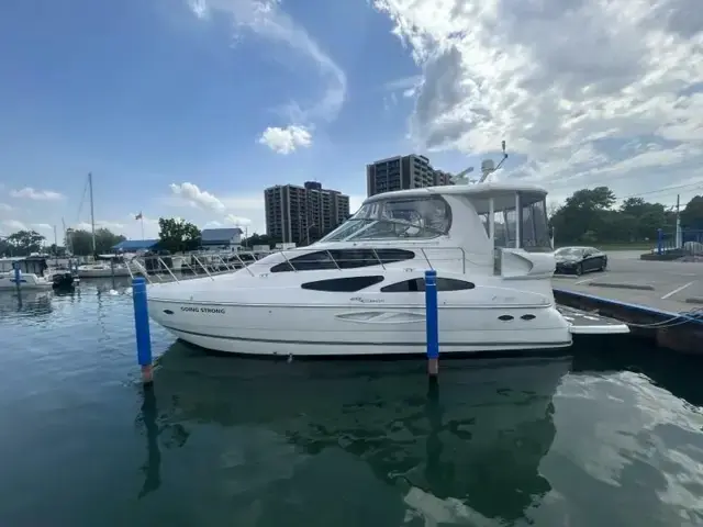 Cruisers Yachts 455 Express