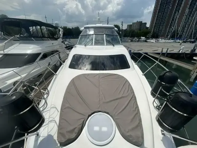 Cruisers Yachts 455 Express