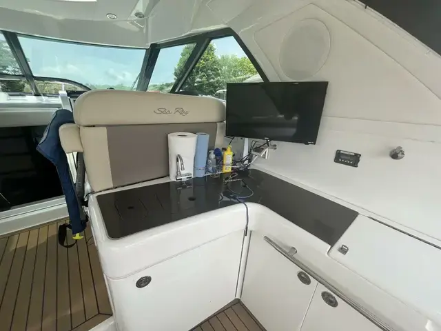 Sea Ray Sundancer 450