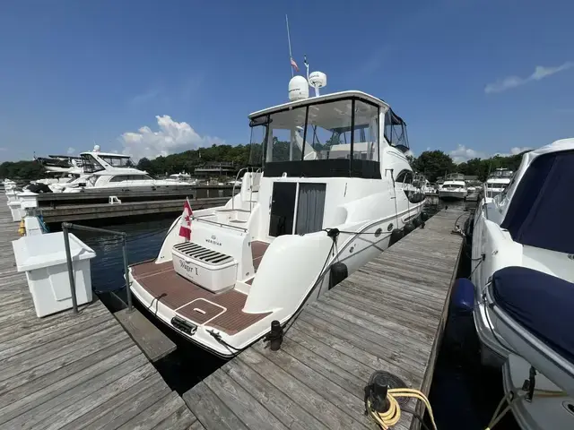 Meridian 459 Motoryacht