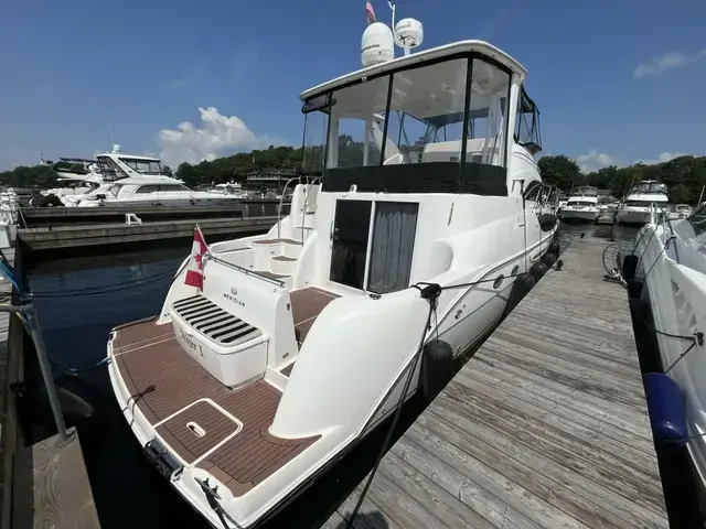 Meridian 459 Motoryacht