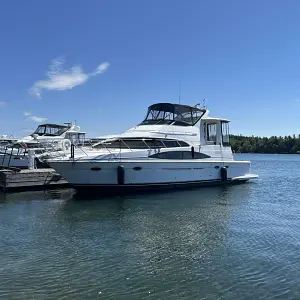 2001 Carver 444 Cockpit Motor Yacht