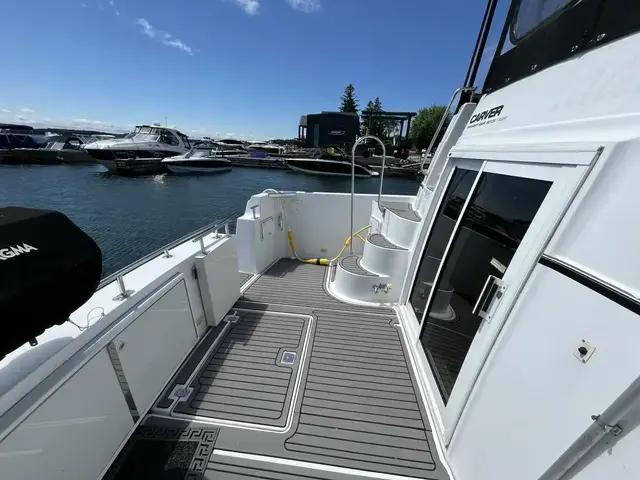 Carver 444 Cockpit Motor Yacht