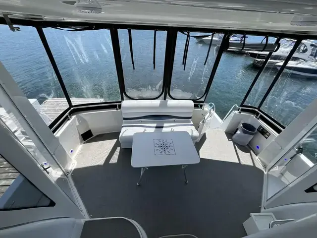 Carver 444 Cockpit Motor Yacht