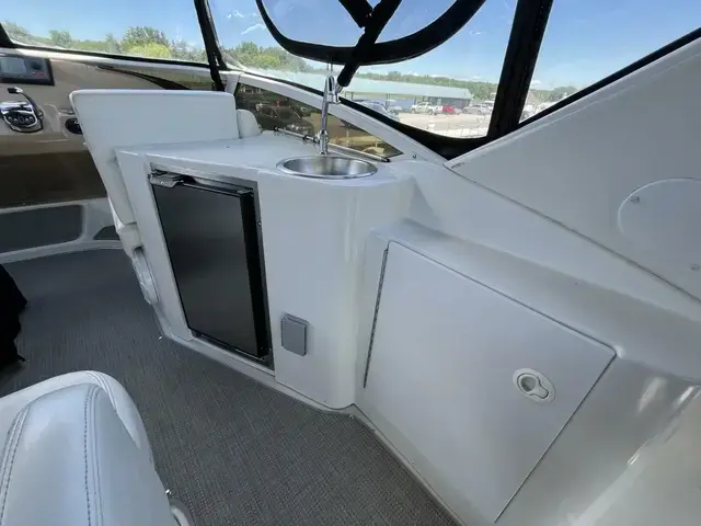 Carver 444 Cockpit Motor Yacht