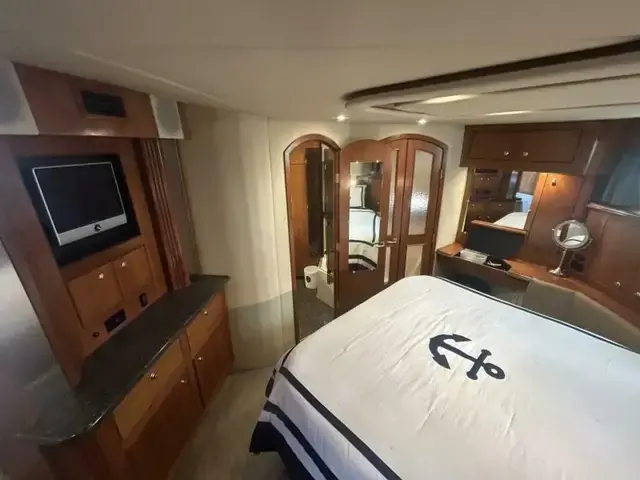 Cruisers Yachts 455 Express