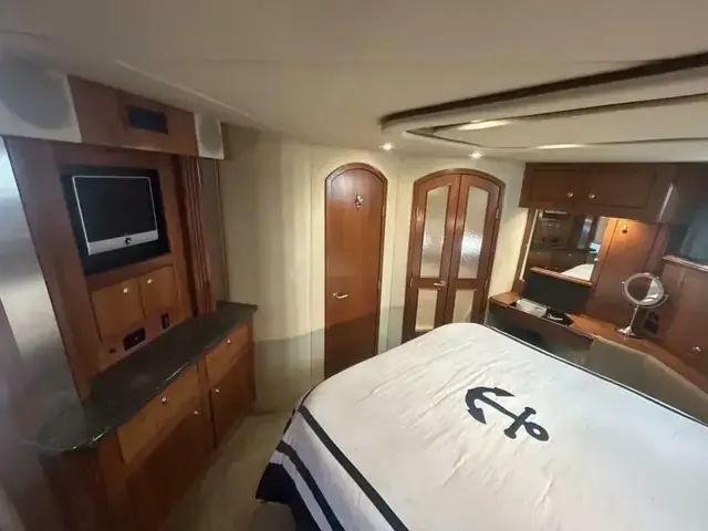 Cruisers Yachts 455 Express