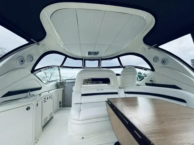 Sea Ray Sundancer 420