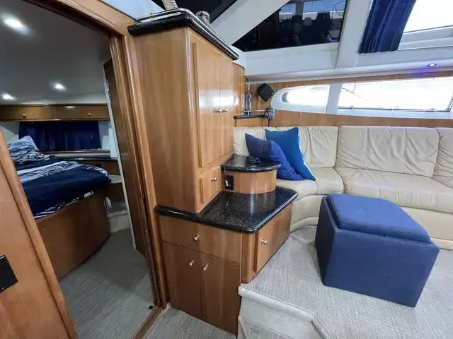 Carver 444 Cockpit Motor Yacht