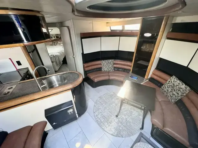 Bayliner 4285 Avanti