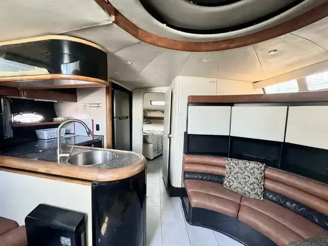 Bayliner 4285 Avanti