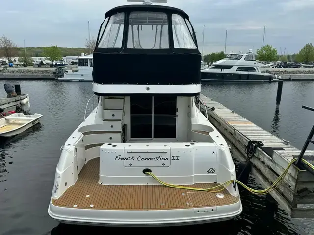 Sea Ray 420 Sedan Bridge