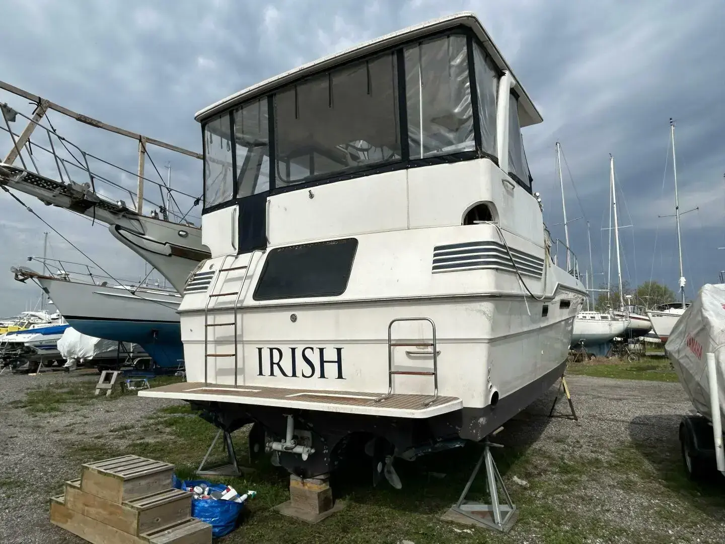 1987 Sea Ray 410 aft cabin