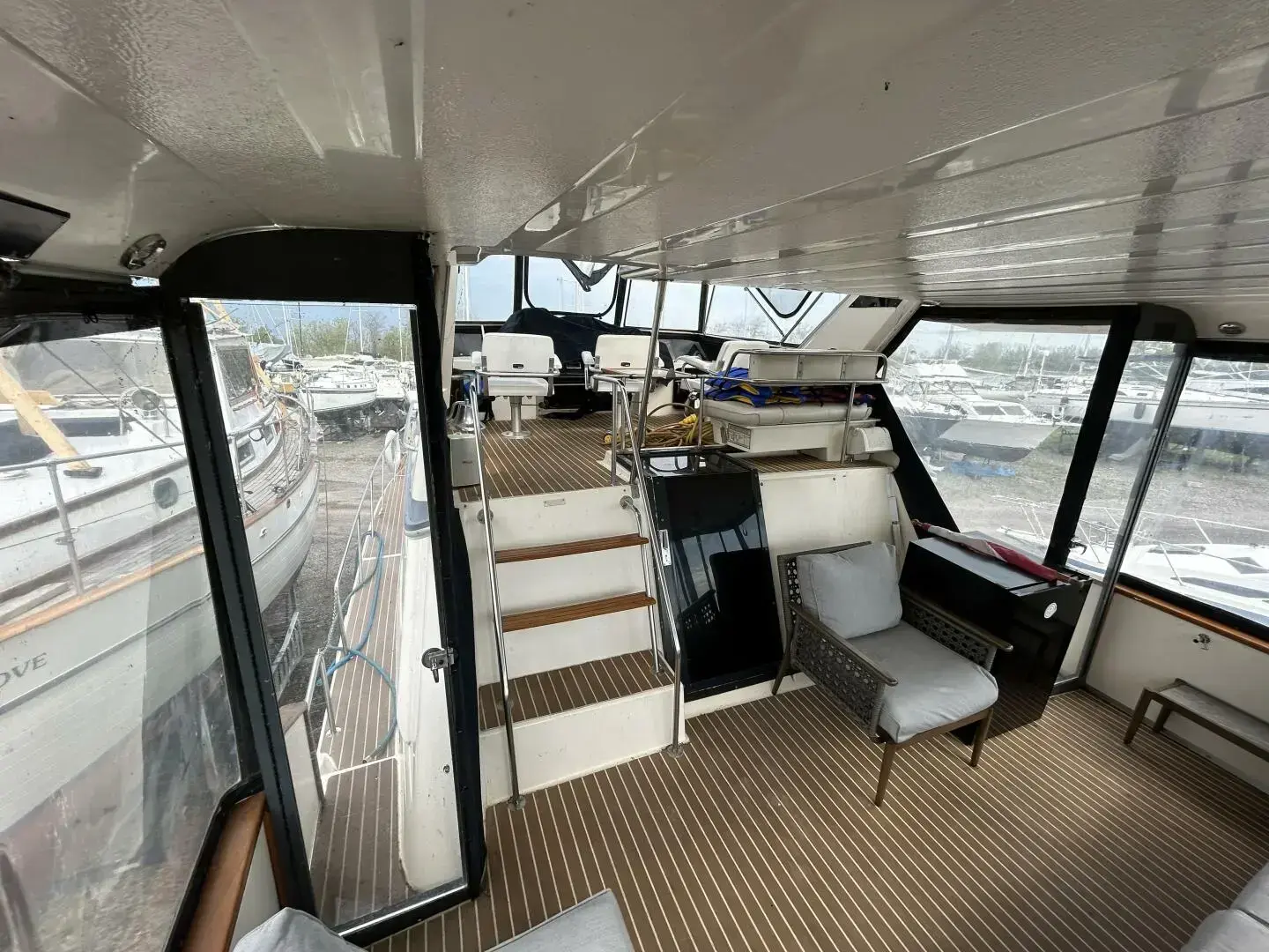 1987 Sea Ray 410 aft cabin