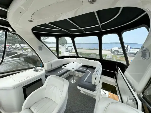 Sea Ray 420 Sedan Bridge